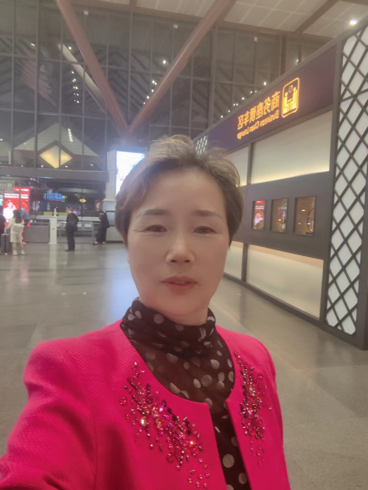 周小平照片.jpg